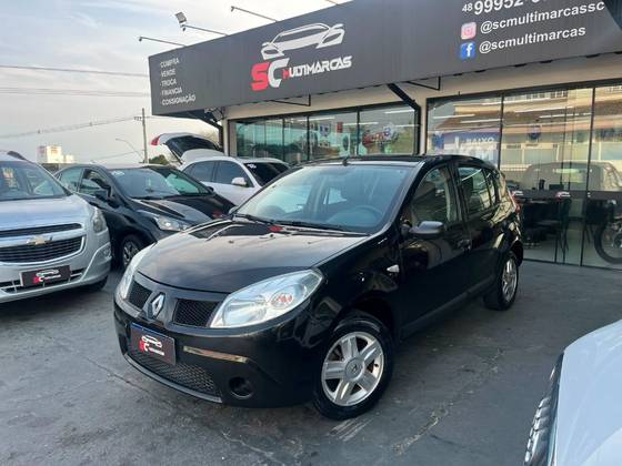 RENAULT SANDERO 1.0 EXPRESSION 16V FLEX 4P MANUAL RENAULT SANDERO 1.0 EXPRESSION 16V FLEX 4P MANUAL
